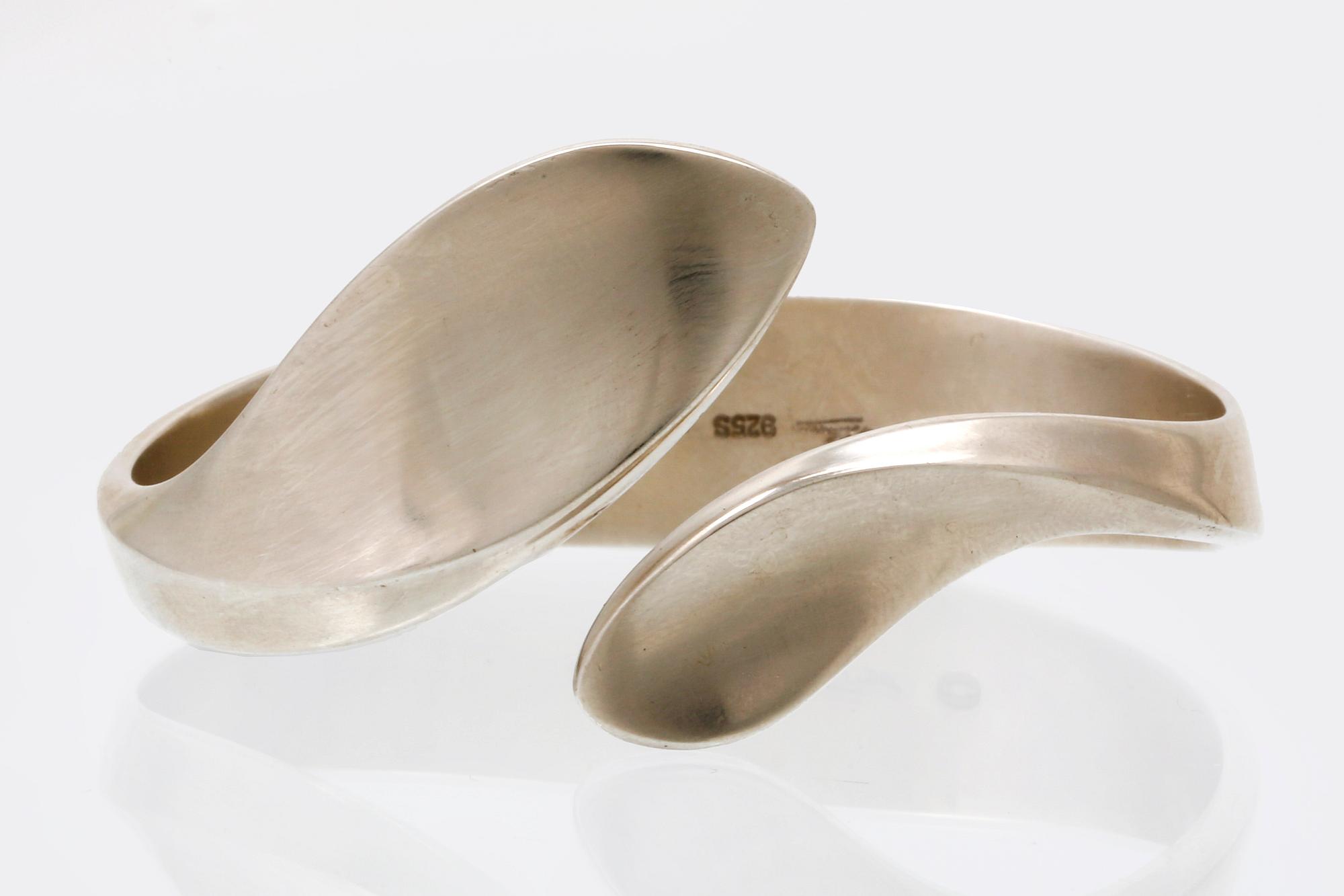 Hans Hansen armring, sterlingsilver, Georg Jensen, Danmark.