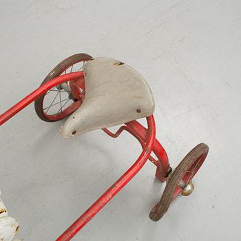 TRAMPHÄST, 1900-talets mitt.