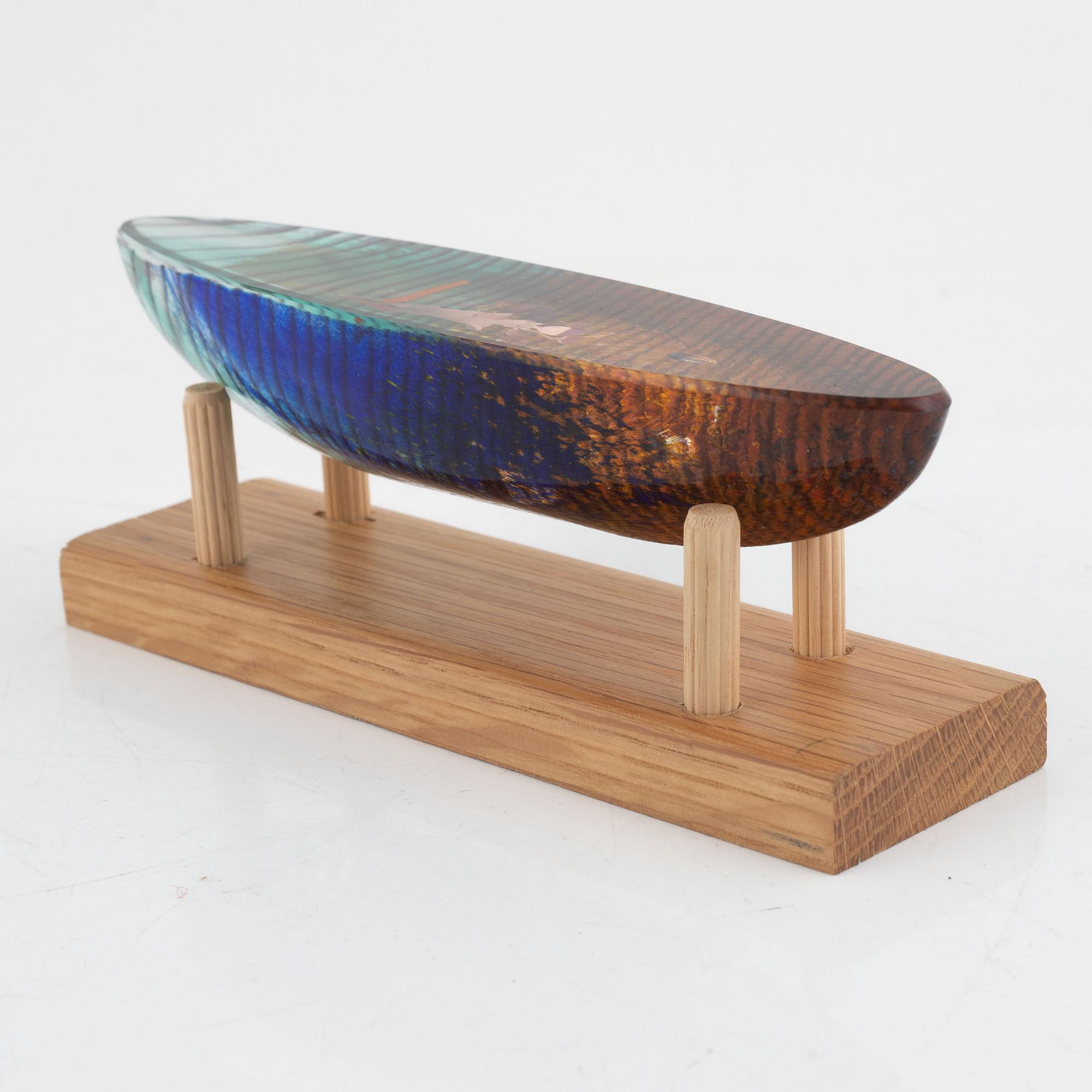 Bertil Vallien, skulptur, båt, Kosta Boda 1995.