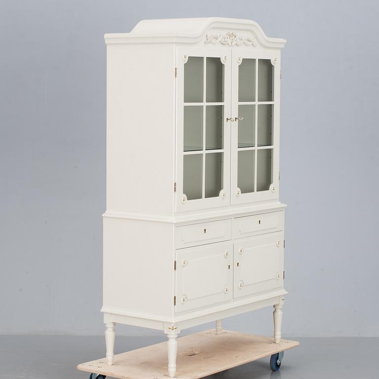 MATSALSGRUPP, 8 delar, gustaviansk stil, 1900-tal.