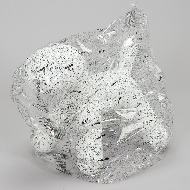 Eero Aarnio, "Puppy Dalmatian", Me Too Collection, Magis, Italia, 2005.