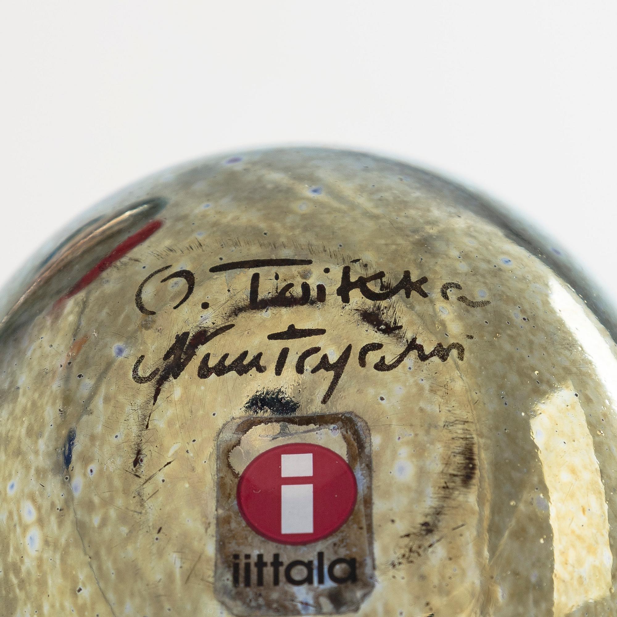 Oiva Toikka, A set of six glass birds 'Chiffchaff, signed O. Toikka Nuutajärvi.