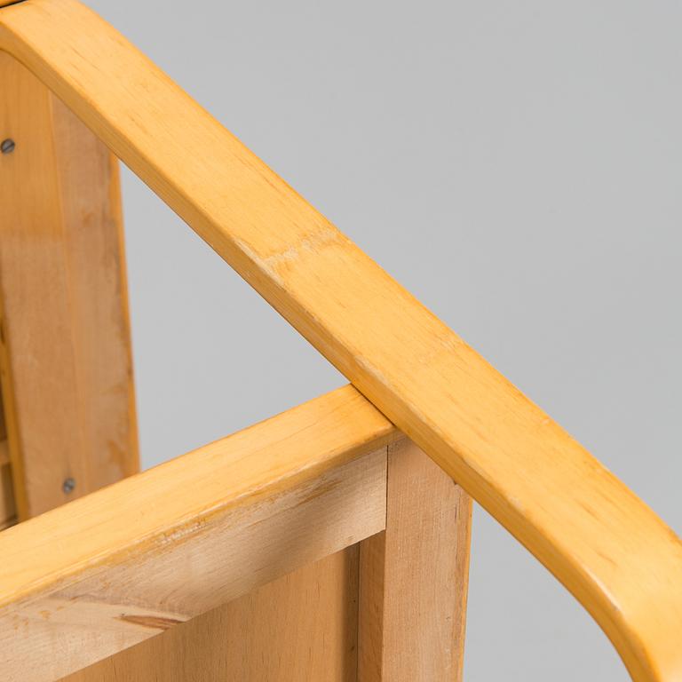 Alvar Aalto, serveringsvagn, modell 98, O.Y. Huonekalu- ja Rakennustyötehdas A.B. 1900-talets mitt.