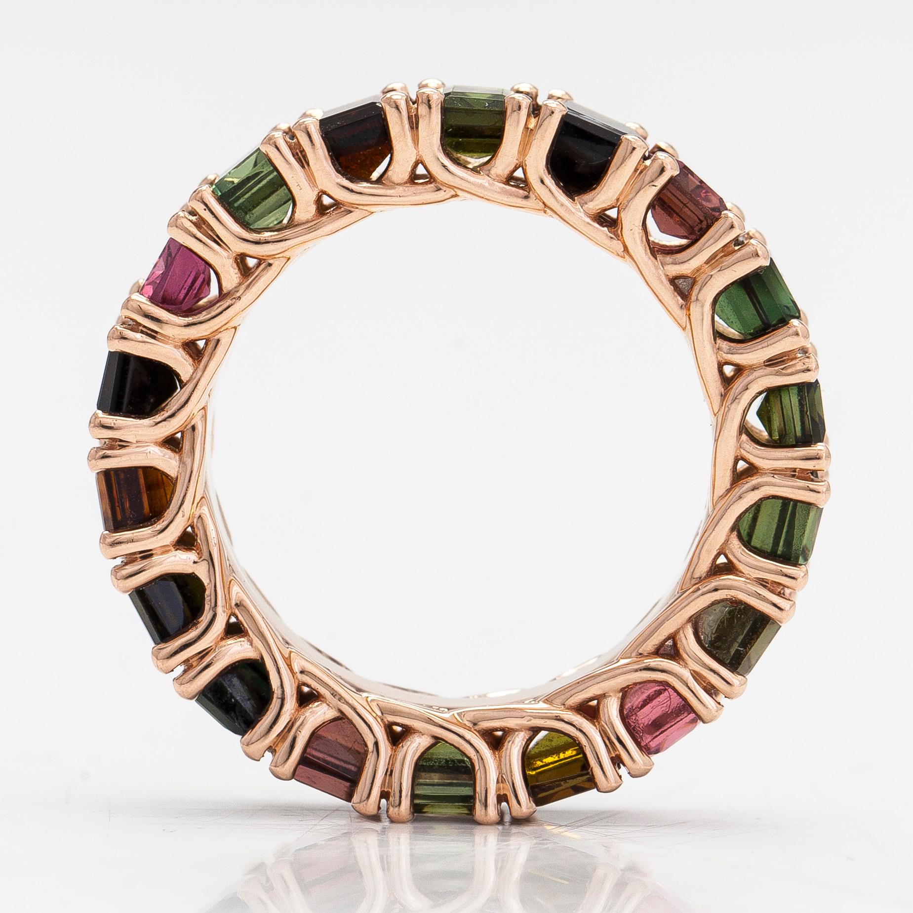 Ring, 14K roséguld med flerfärgade turmaliner.