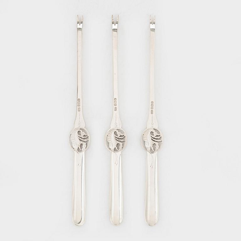 Skaldjursgafflar, 12 st, silver, Atkin Bros - Harry Atkin, Sheffield, England, 1928.