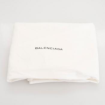 Balenciaga, "Hourglass small" väska.