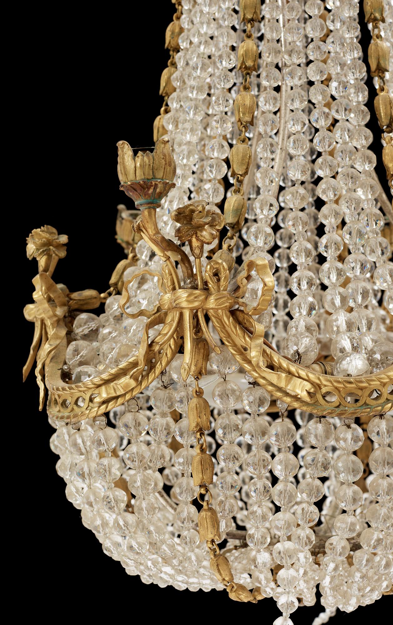 LJUSKRONA, Louis XVI-stil, 1800-talets slut. Höjd (inkl ögla) ca97cm.