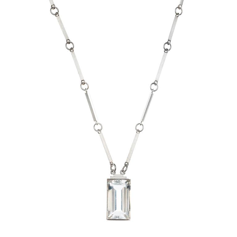 A Wiwen Nilsson sterling and rock crystal pendant and chain, Lund 1942.
