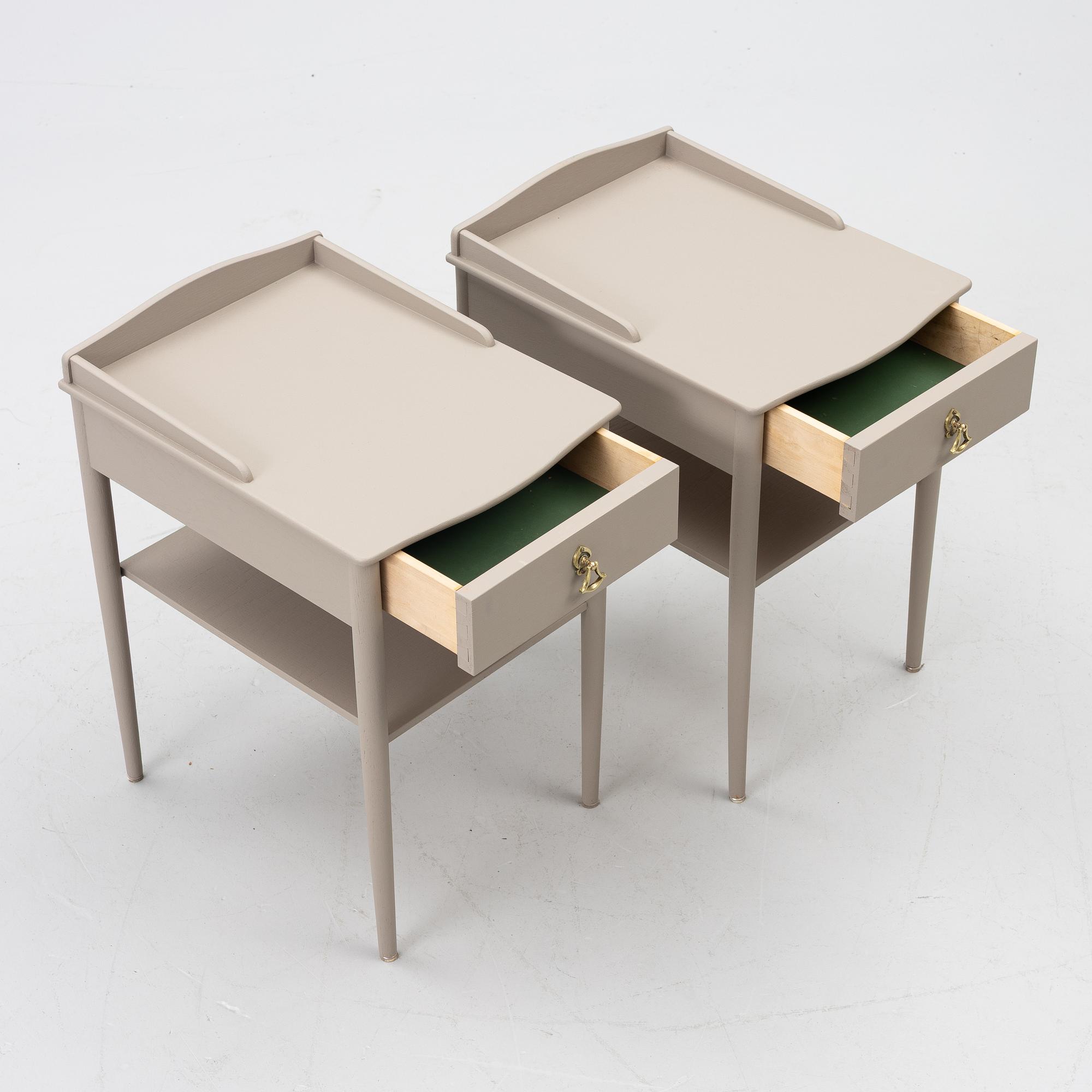 Sängbord ett par, Erik Andersson snickerifabrik, Rottne. 1900-talets slut,