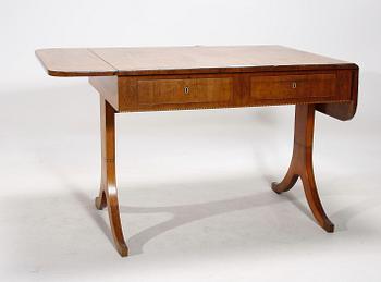 KLAFFBORD, empire, 1800-talets första hälft.