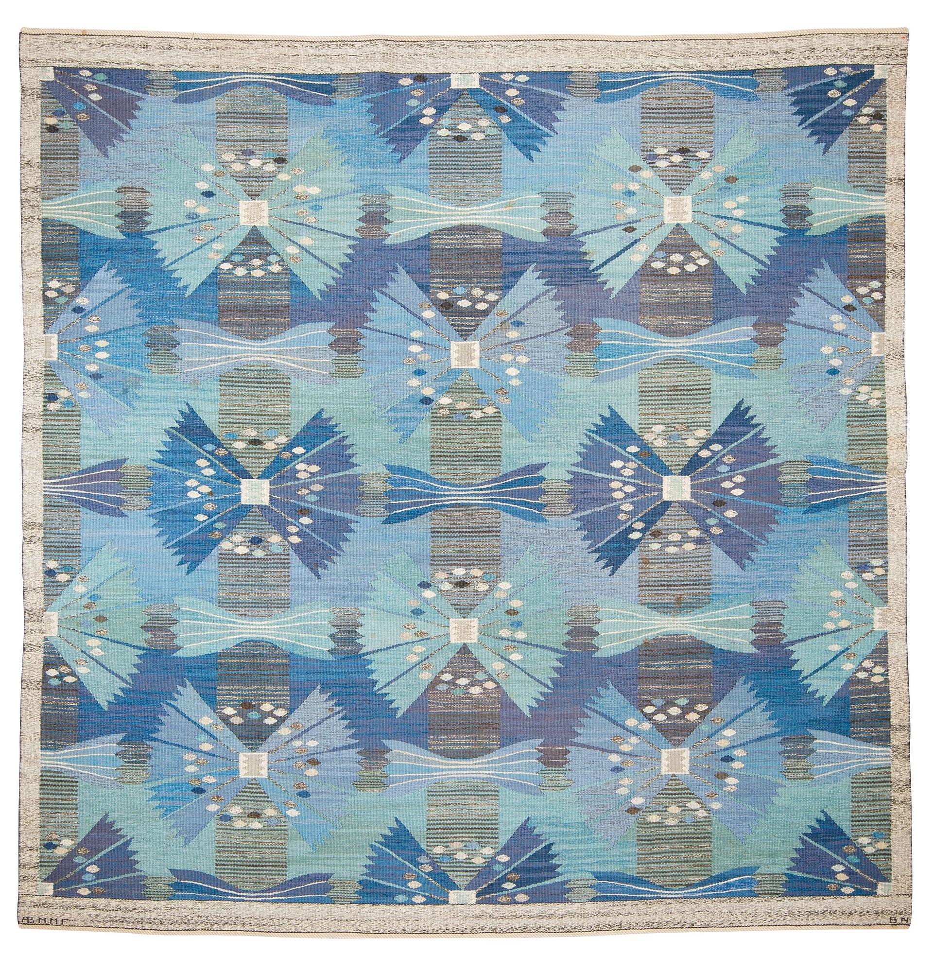 MATTA. "Park, blå och grön". Gobelängteknik. 305 x 306 cm. Signerad AB MMF BN.