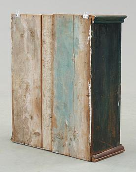 HÄNGSKÅP, allmoge, 1800-tal.