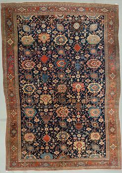 An antique Bidjar carpet, around 335 x 224-227 cm.