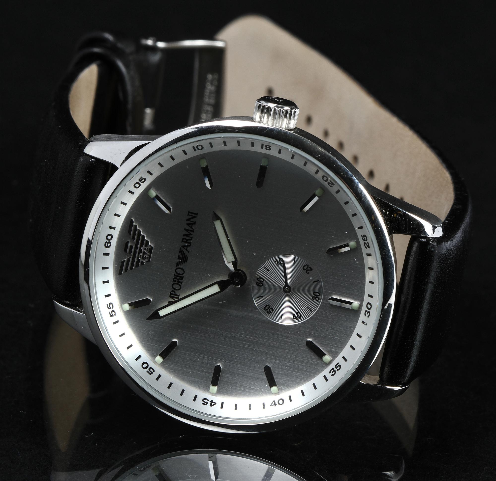HERRARMBANDSUR, Emporio Armani, 2000-tal.