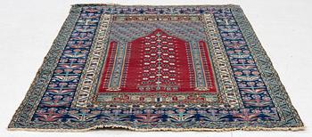 Prayer rug, possibly Kula, approx. 163 x 114 cm.