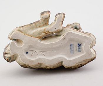 FIGUR, stengods, Knud Kyhn, Royal Copenhagen, Danmark.