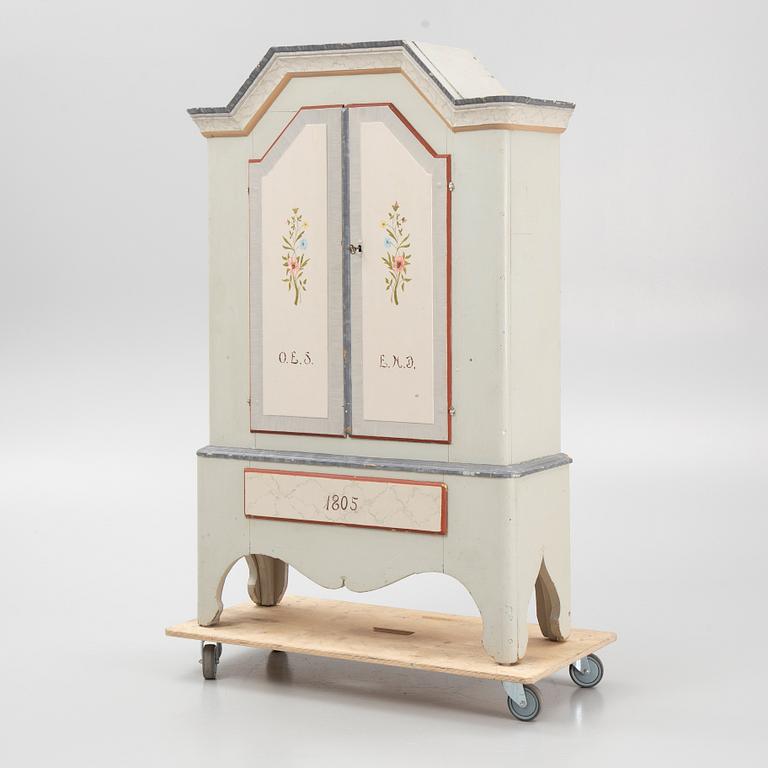 Skåp, allmoge, daterat 1805.