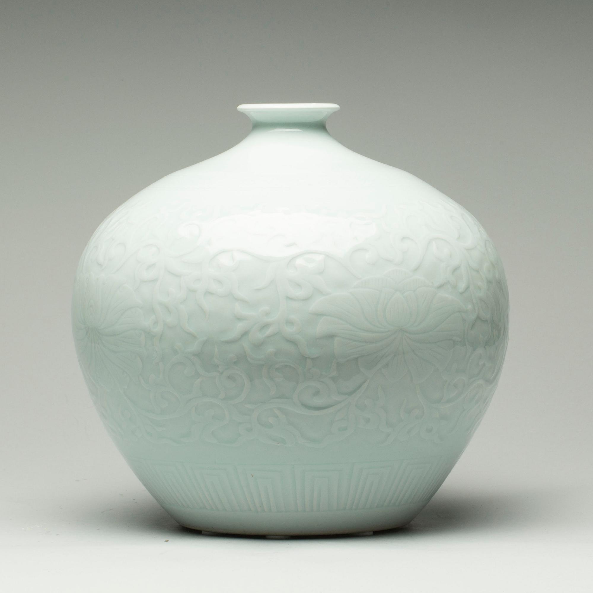 URNA, porslin, Kina, 1900/2000-tal.