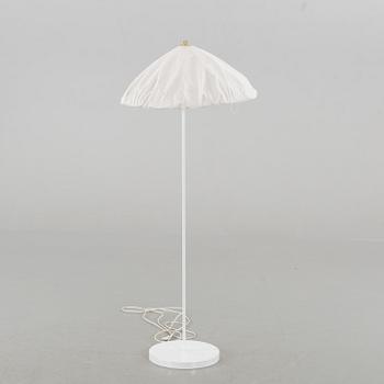 A "PIA" FLOOR LAMP DESIGNED BY TORE AHLSÉN FOR GÄRNÄS, second half of the 20th century.