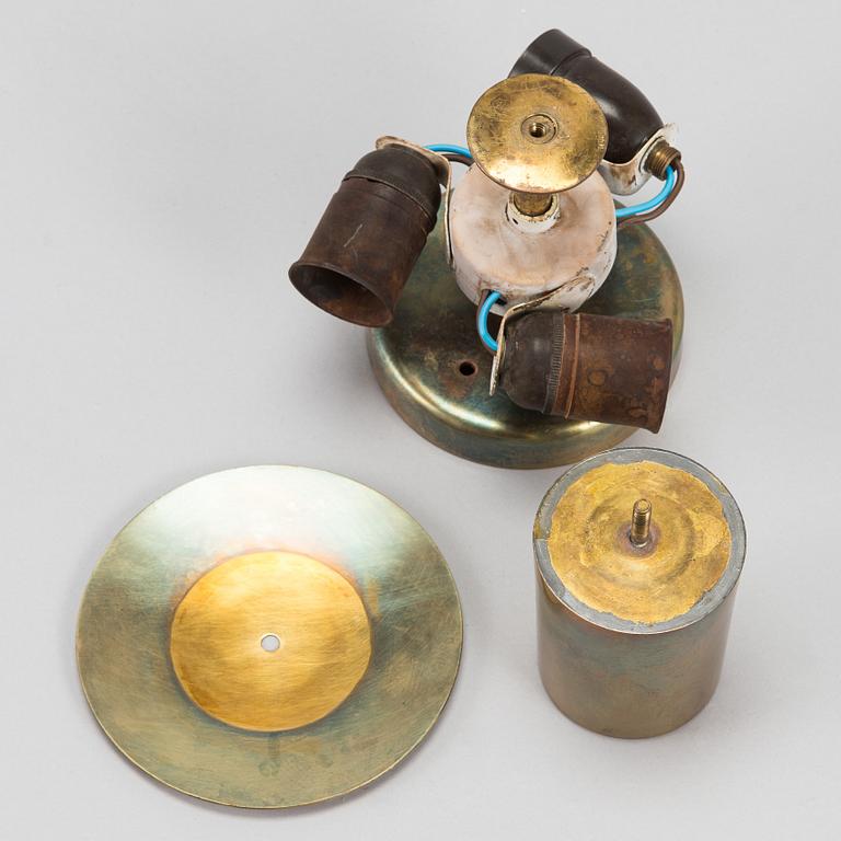 Paavo Tynell, A ceiling light for Taito. Made to order 1950.