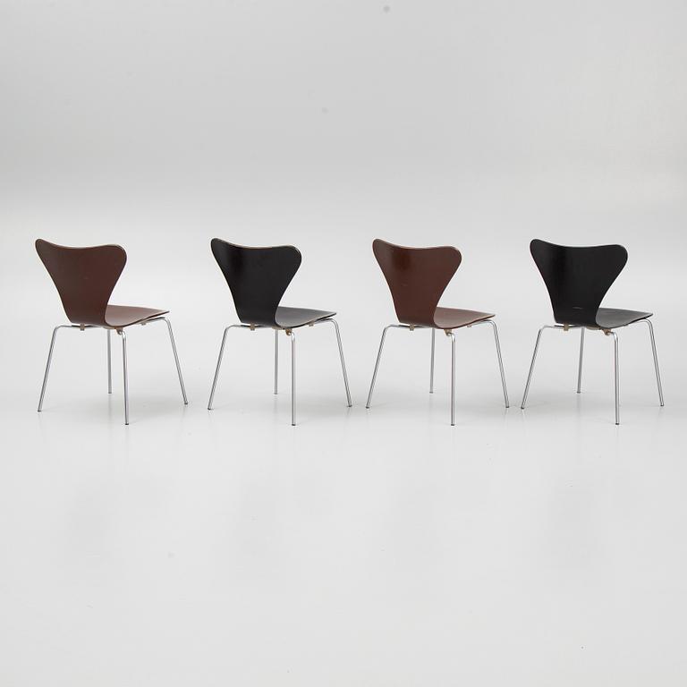 Arne Jacobsen, stolar, 4 st, "Sjuan", Fritz Hansen, Danmark.