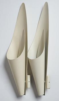 Harald Elof Notini, a pair of wall sconces, model "8753", Arvid Böhlmarks Lampvarufabrik, Stockholm 1950's.