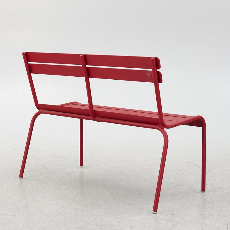 Frédéric Sofia, trädgårdssoffa, "Luxembourg", Fermob, 2000-tal.