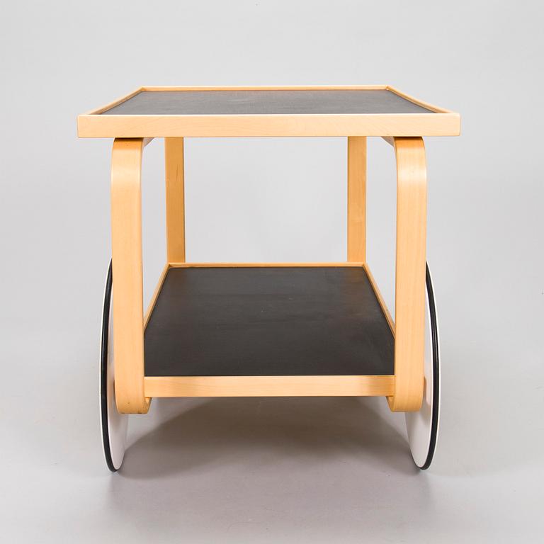 Alvar Aalto, tea trolley model 901, Artek, late 20th century.