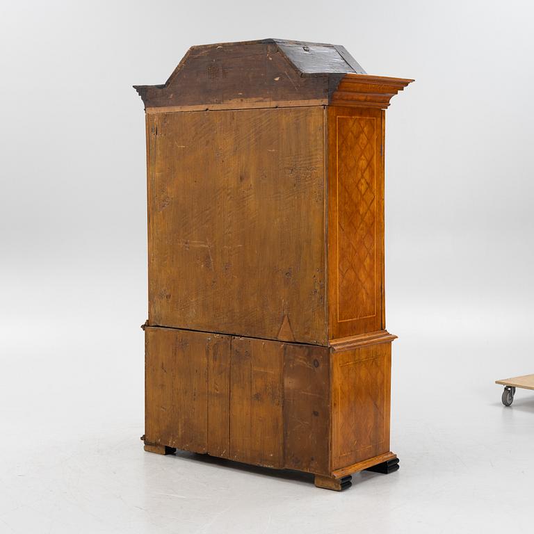 Skåp, senbarock, 1700talets första hälft.