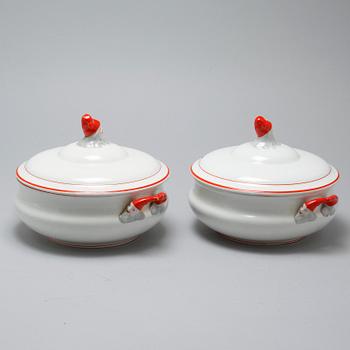 Two earthenware tureens from Göteborg, around the year 1900.