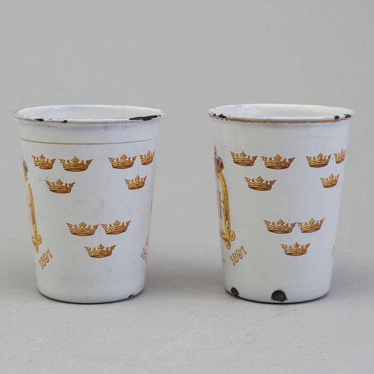 A pair memorial enamel cup in memory of Kin Oscar II's 25 years on the trone, 1872-1897, produced by Kockums.
