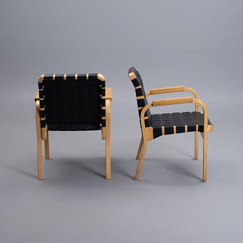 ALVAR AALTO, karmstolar, ett par, modell 45, Artek, 1900-talets slut.