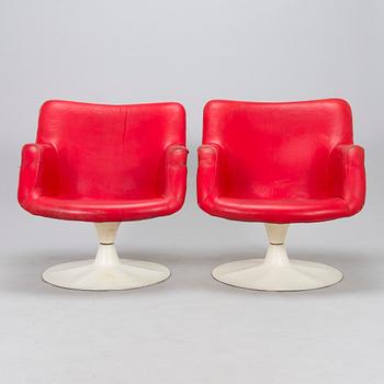 Yrjö Kukkapuro, pöytä "Saturnus" ja tuoleja, 4 kpl, "Junior", Haimi, 1960-luku.