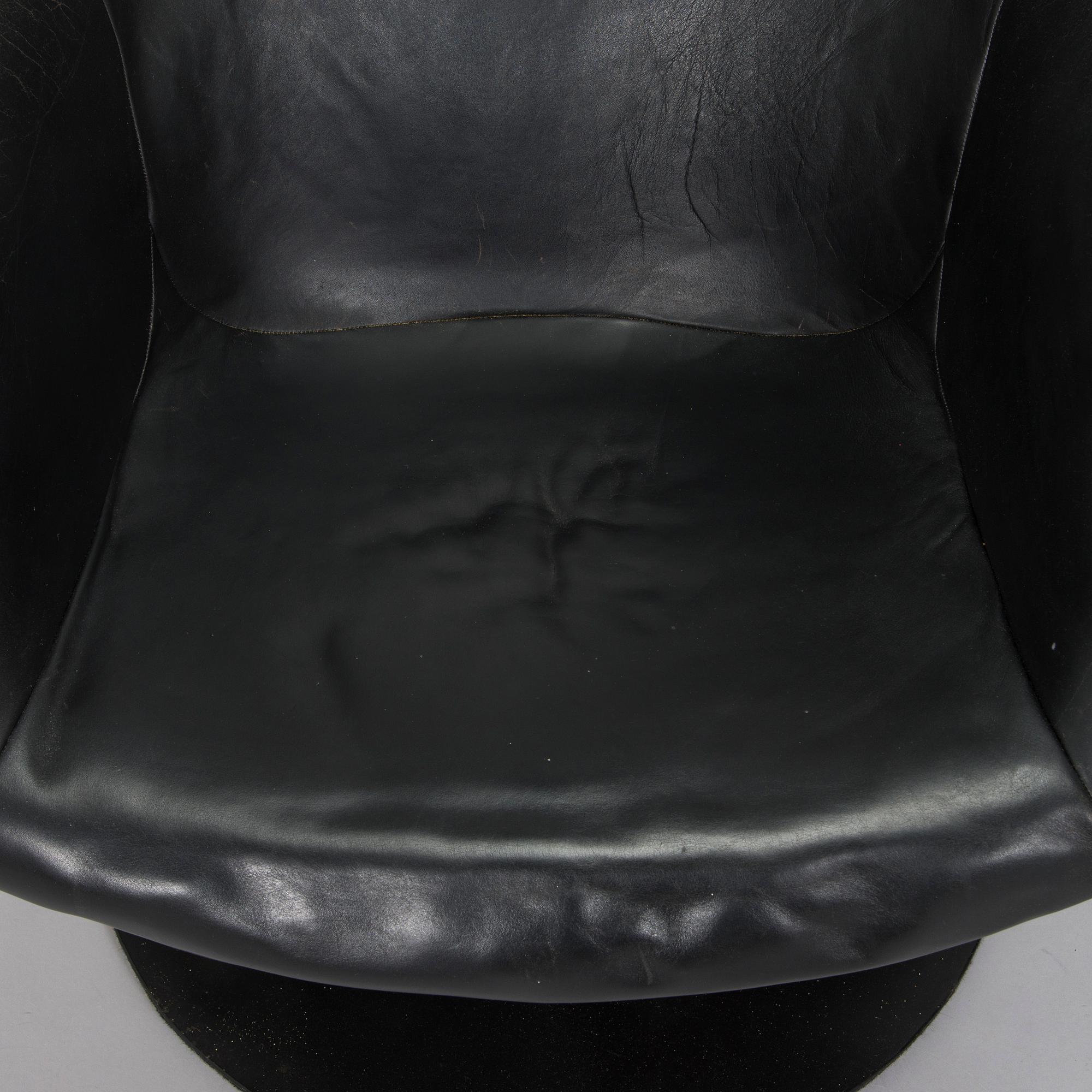 Yrjö Kukkapuro, fåtöljer, ett par, "Junior", Haimi 1960-talets slut.