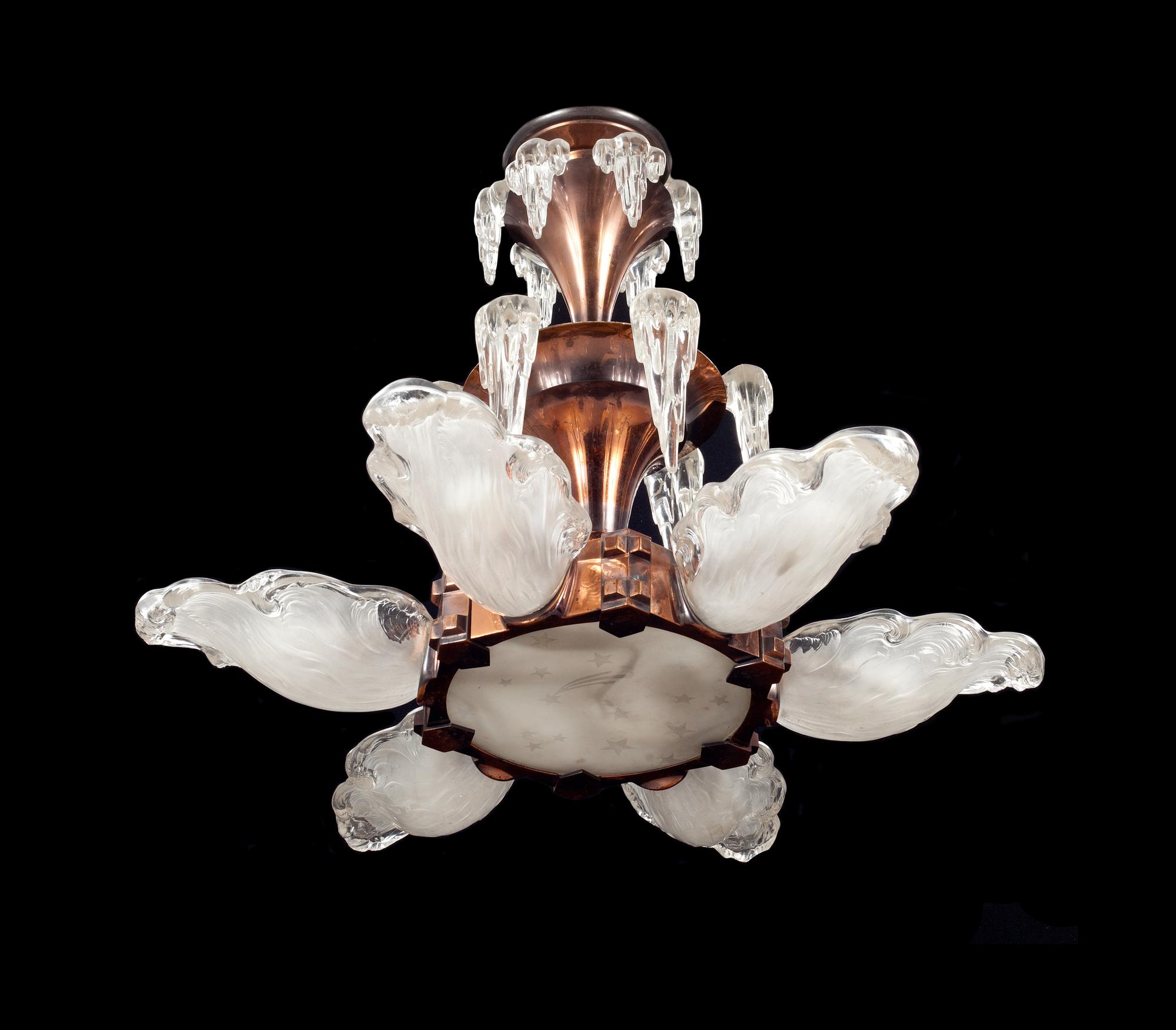 TAKLAMPA, 1900-talets första hälft. Höjd 59 cm.