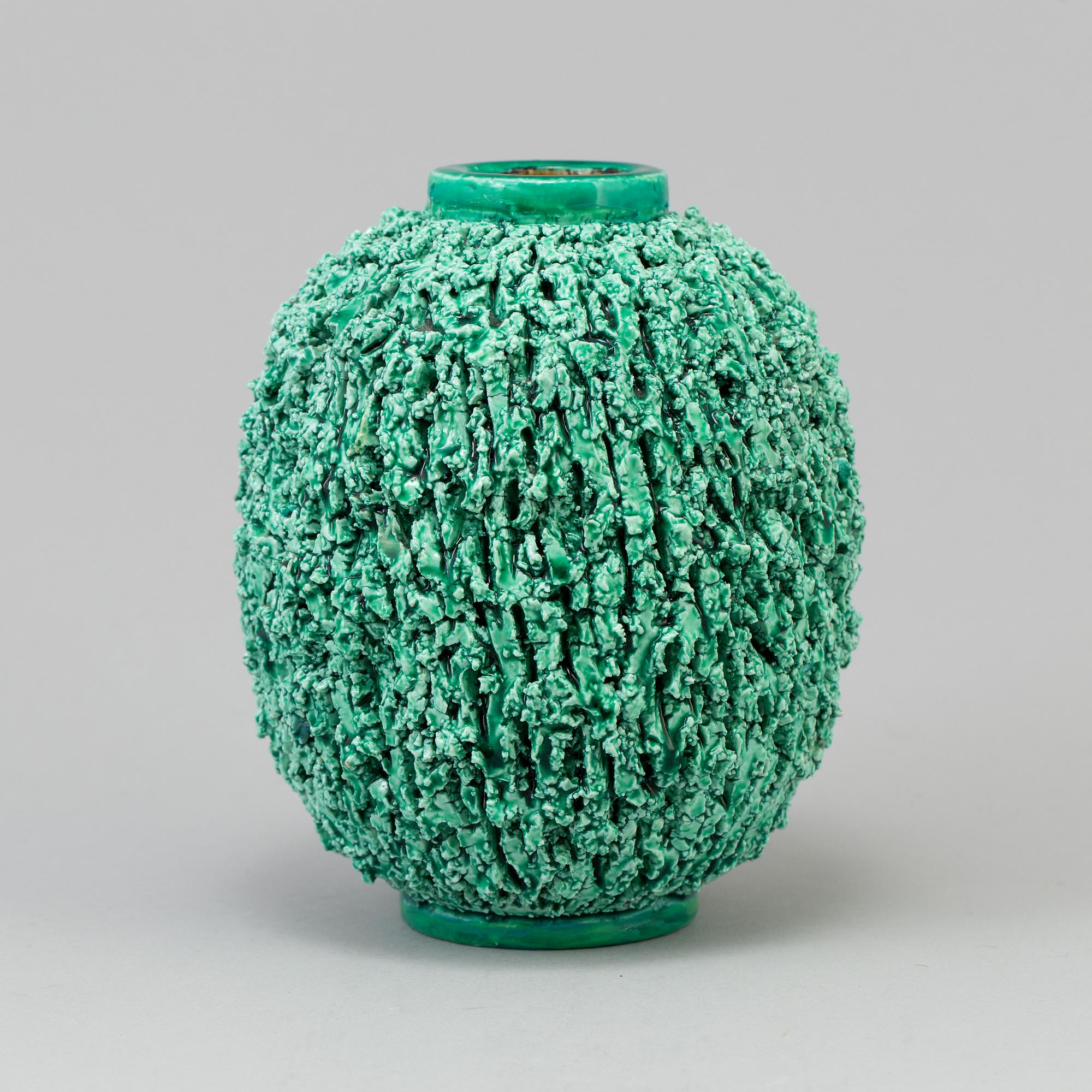 GUNNAR NYLUND, a stoneware vase from Rörstrand.