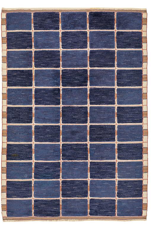 Märta Måås-Fjetterström, A CARPET, "Rutig blå halvflossa", knotted pile in relief, ca 304 x 209,5 cm, signed AB MMF.
