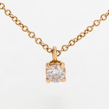 Tiffany & Co, halsband, 18K guld och 
 briljantslipad diamant ca 0.17 ct.