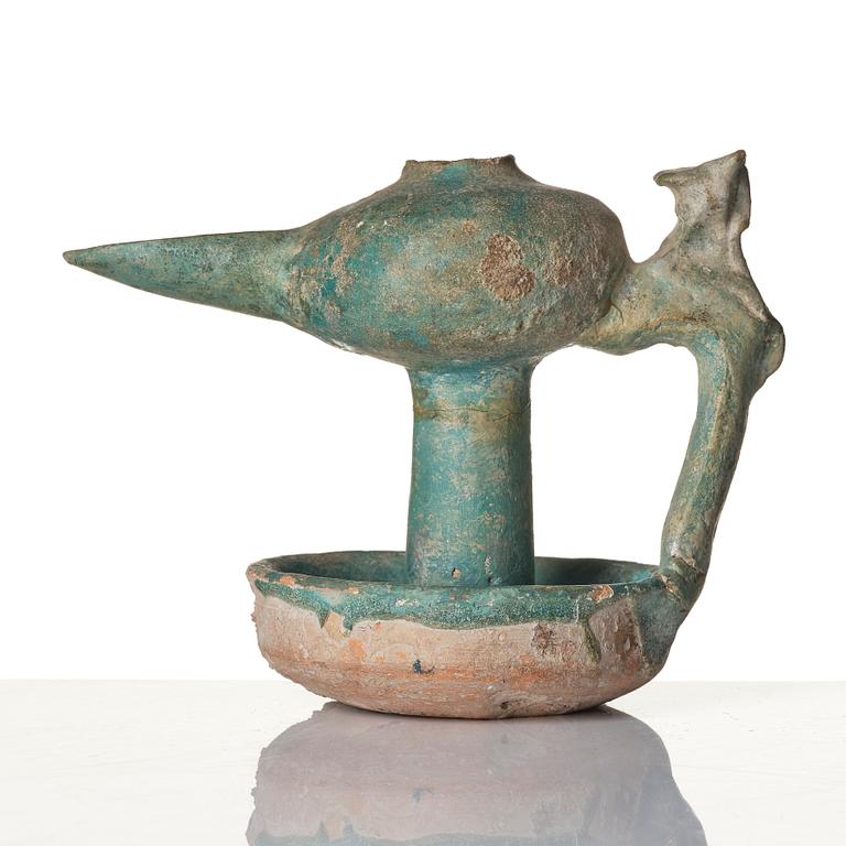 Oljelampa,  lergods med turkos glasyr, Sannolikt Keshan.