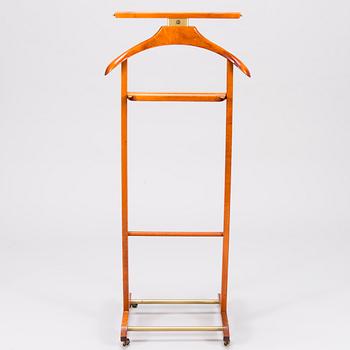 An Italian Fratelli Reguitti valet stand, the latter half of 20th century.
