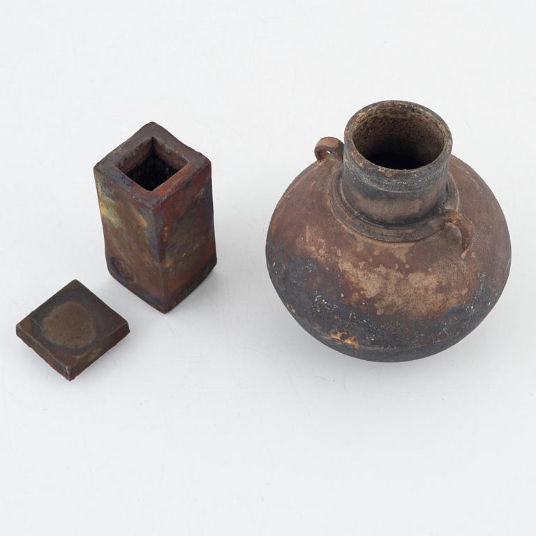 Dan Leonette and Asta Söholt Christensen, lidded box and vase, circa 2000.