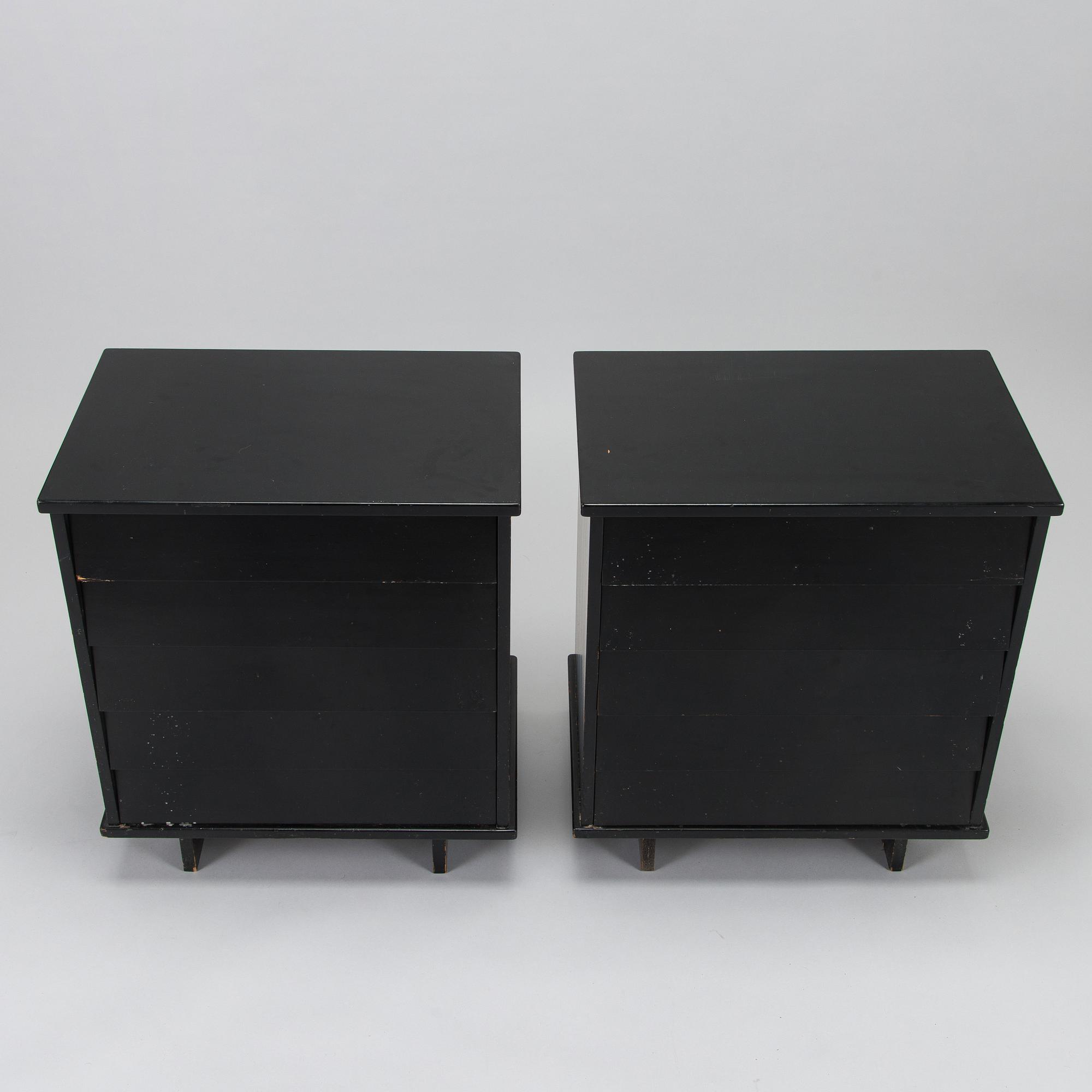 Ilmari Tapiovaara, a pair of 1960s drawers/bedside tables, model 1503, for Asko, Finland.