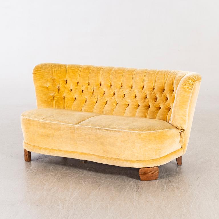 A Swedish modern sofa, mid 20th century.