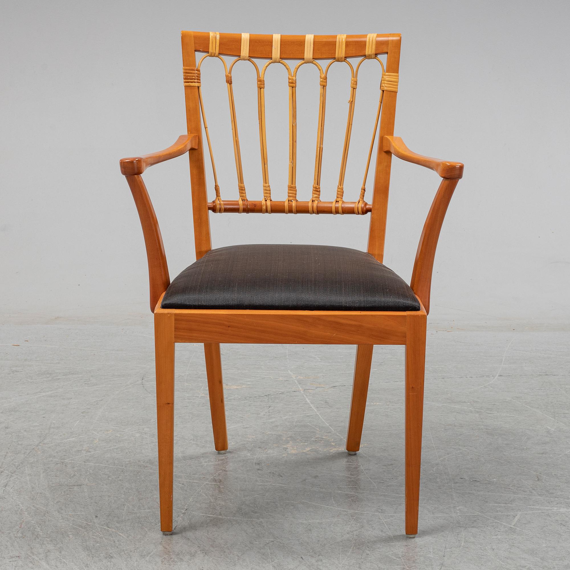 JOSEF FRANK, karmstol modell 1165, Firma Svenskt Tenn.