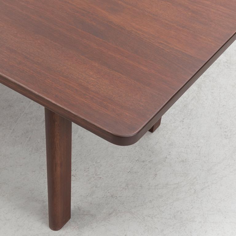 Børge Mogensen, dining table, "Asserbo", Carl Hansen & Son, 21st century.