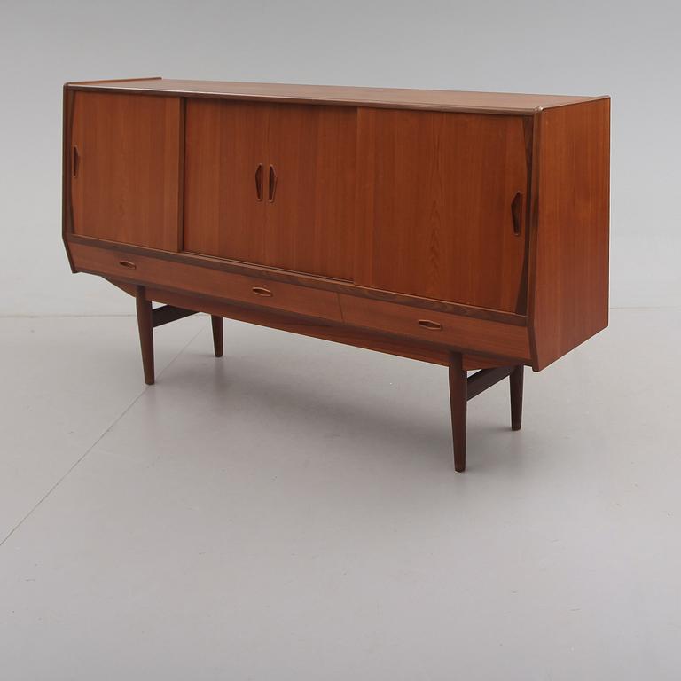 SIDEBOARD, 1950-tal.