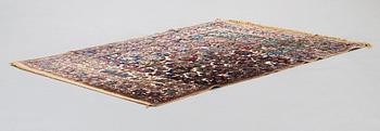 SEMI-ANTIQUE SILK KASHAN SOUF (in relief). 202 x 130 cm.