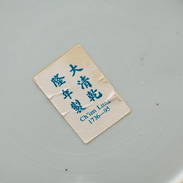 TALLRIKAR, sex stycken, kompaniporslin. Qing dynastin, Qianlong (1736-95).
