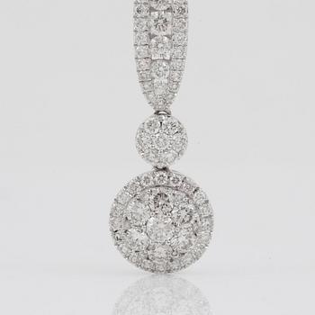 COLLIER med briljantslipade diamanter, ca 14.00 ct.