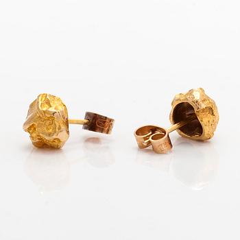 Björn Weckström, a pair of 14K gold 'Nugget' earrings. Lapponia 1963-64.